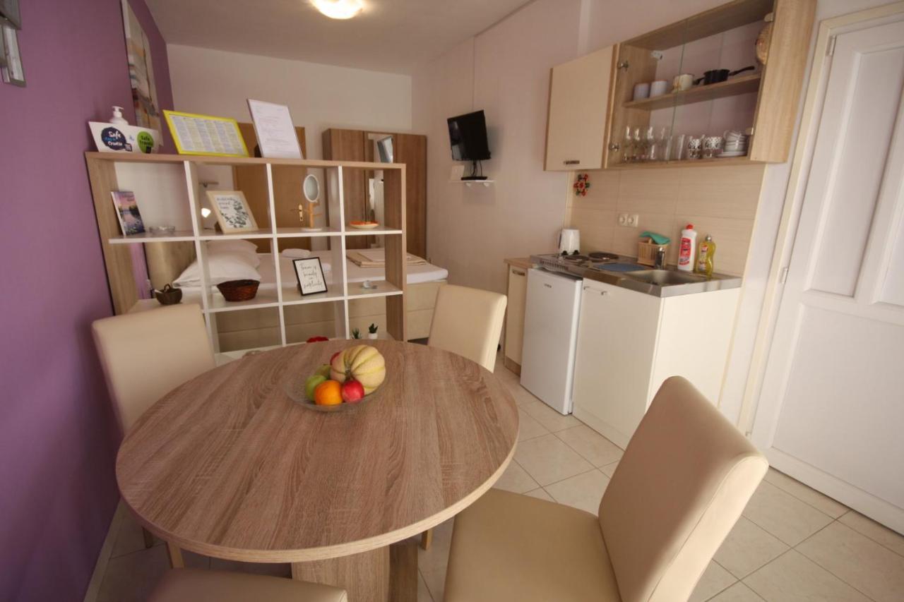 Apartment Antonio Jezera Exteriör bild